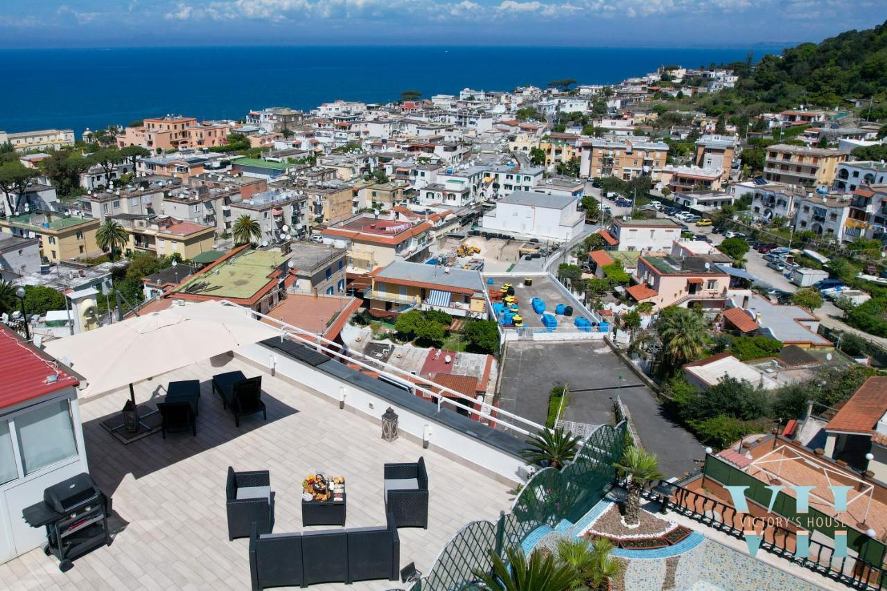 卡萨米乔拉泰尔梅Victory'S Luxury House With Jacuzzi On The Roof别墅 外观 照片