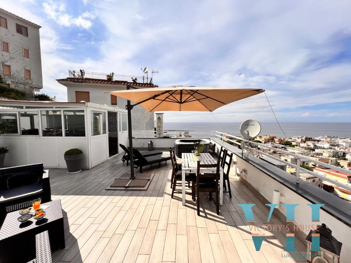 卡萨米乔拉泰尔梅Victory'S Luxury House With Jacuzzi On The Roof别墅 外观 照片